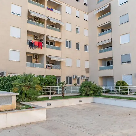 Apartman Suncica *